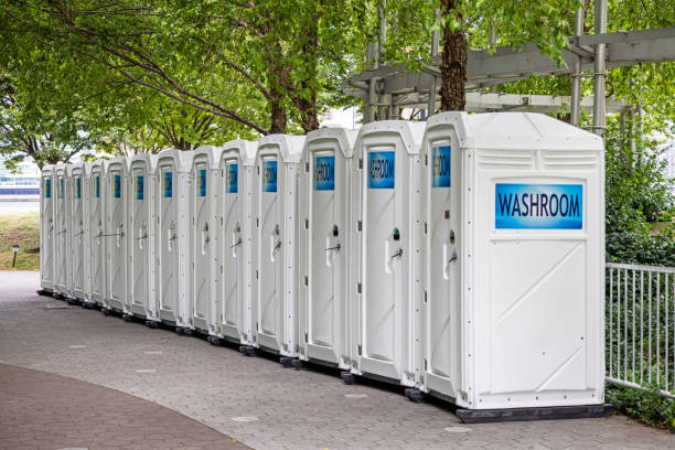 Best Portable restroom trailer rental  in Port Reading, NJ