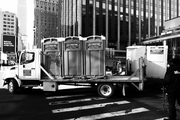Best Portable restroom solutions  in Port Reading, NJ